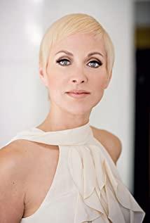 Mia Cottet image