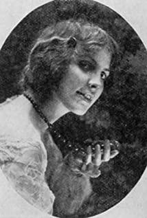 Lucy Cotton image