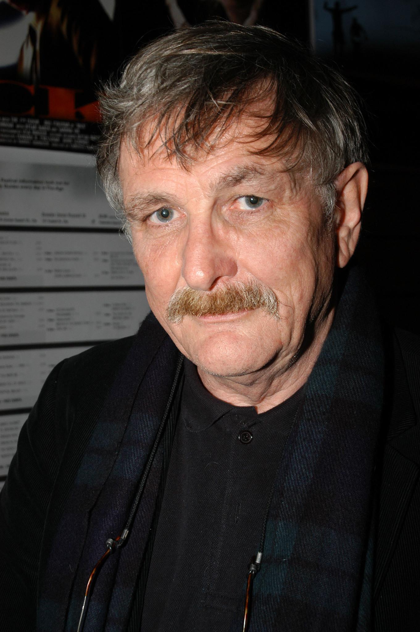 Paul Cox image