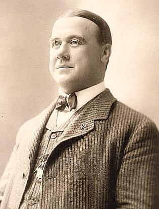 Howard Crampton image