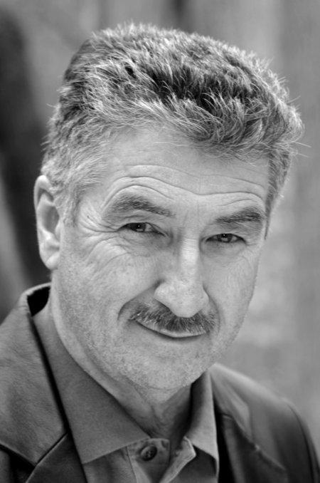 Wayne Crawford image
