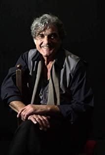 Lito Cruz image