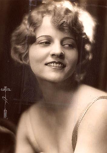Mina Cunard image