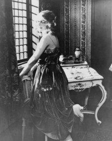 Pauline Curley image