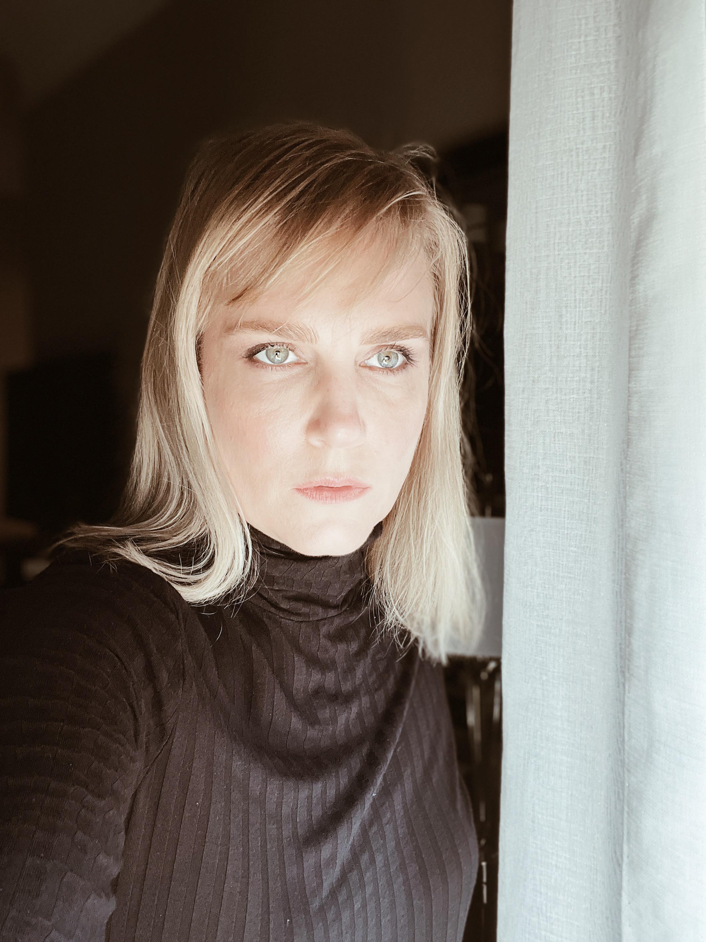 Polly Cole image