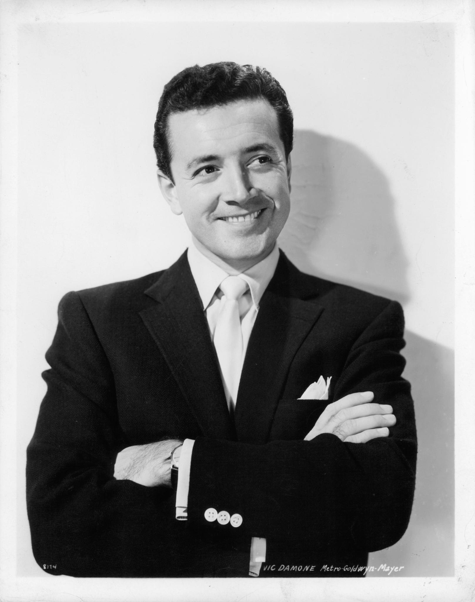 Vic Damone image