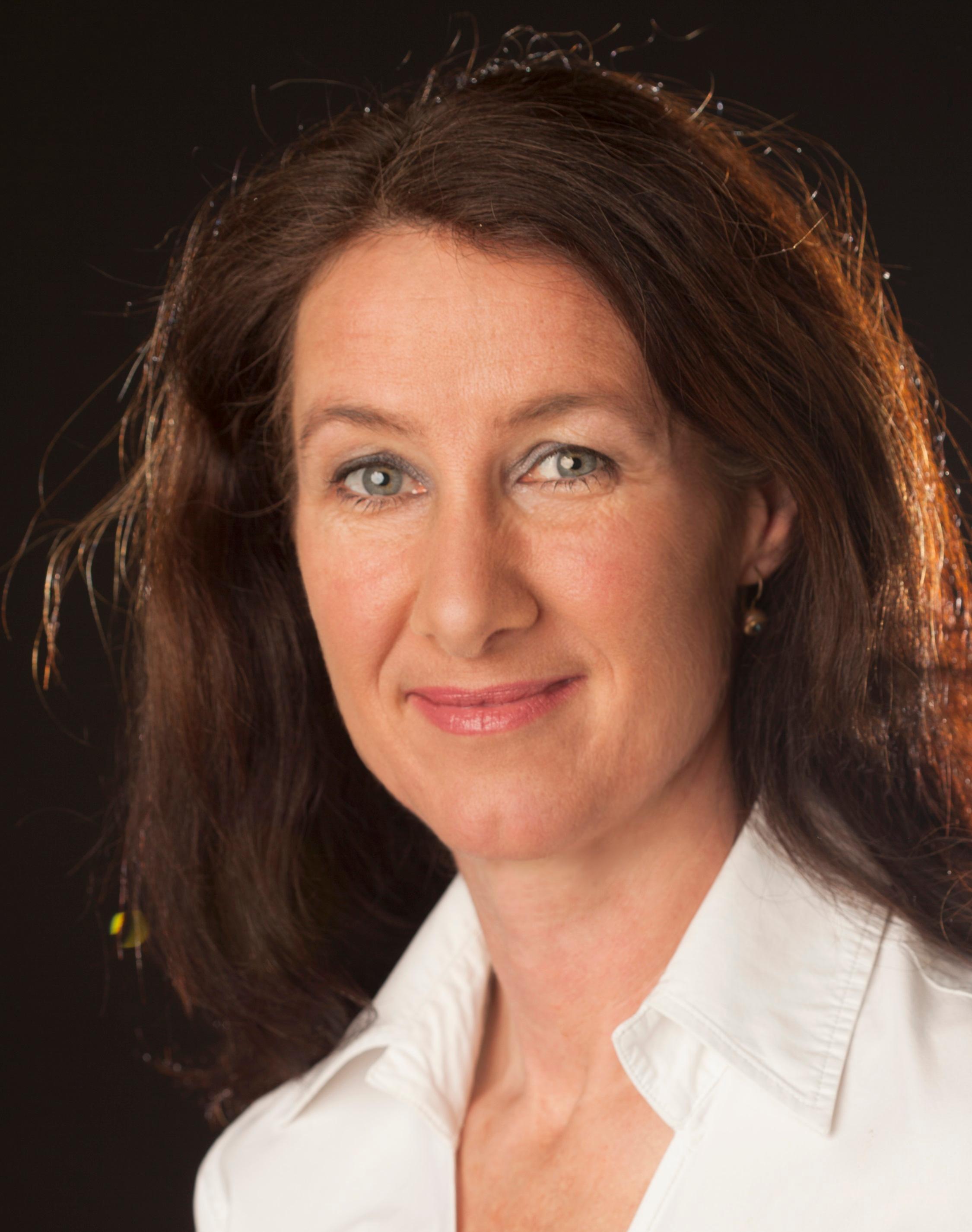 Maude Davey image
