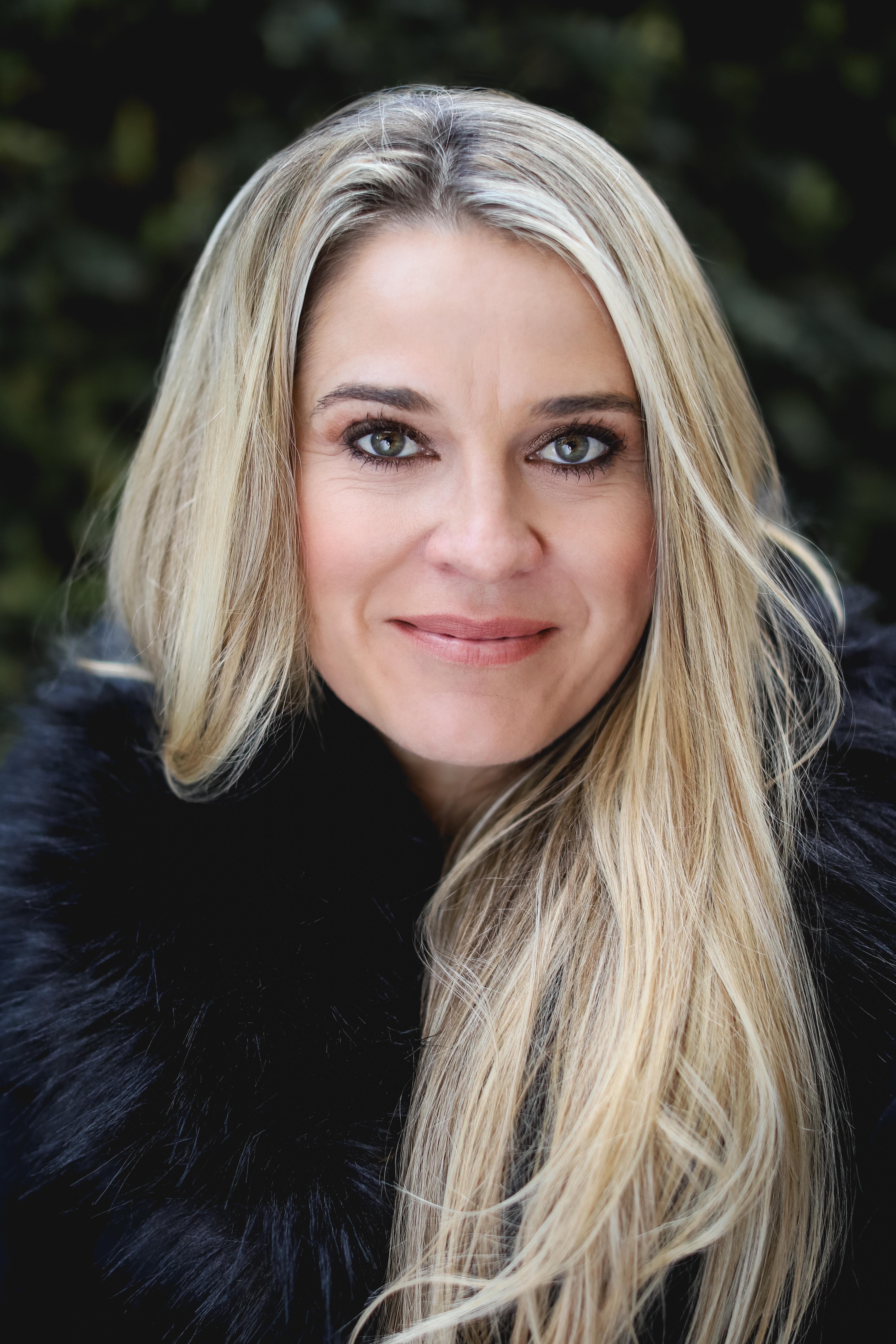 Alexandra Davies image