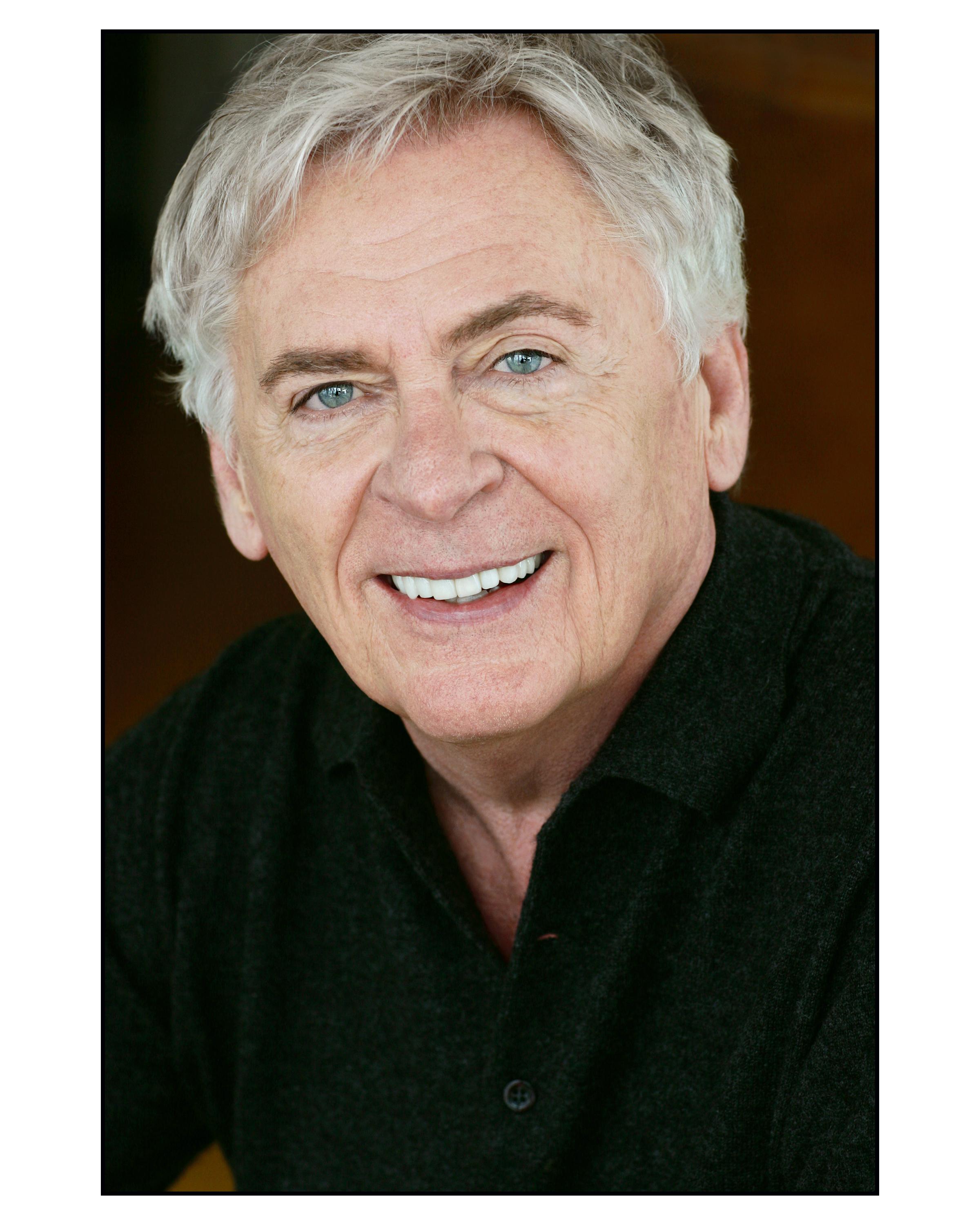 Daniel Davis image