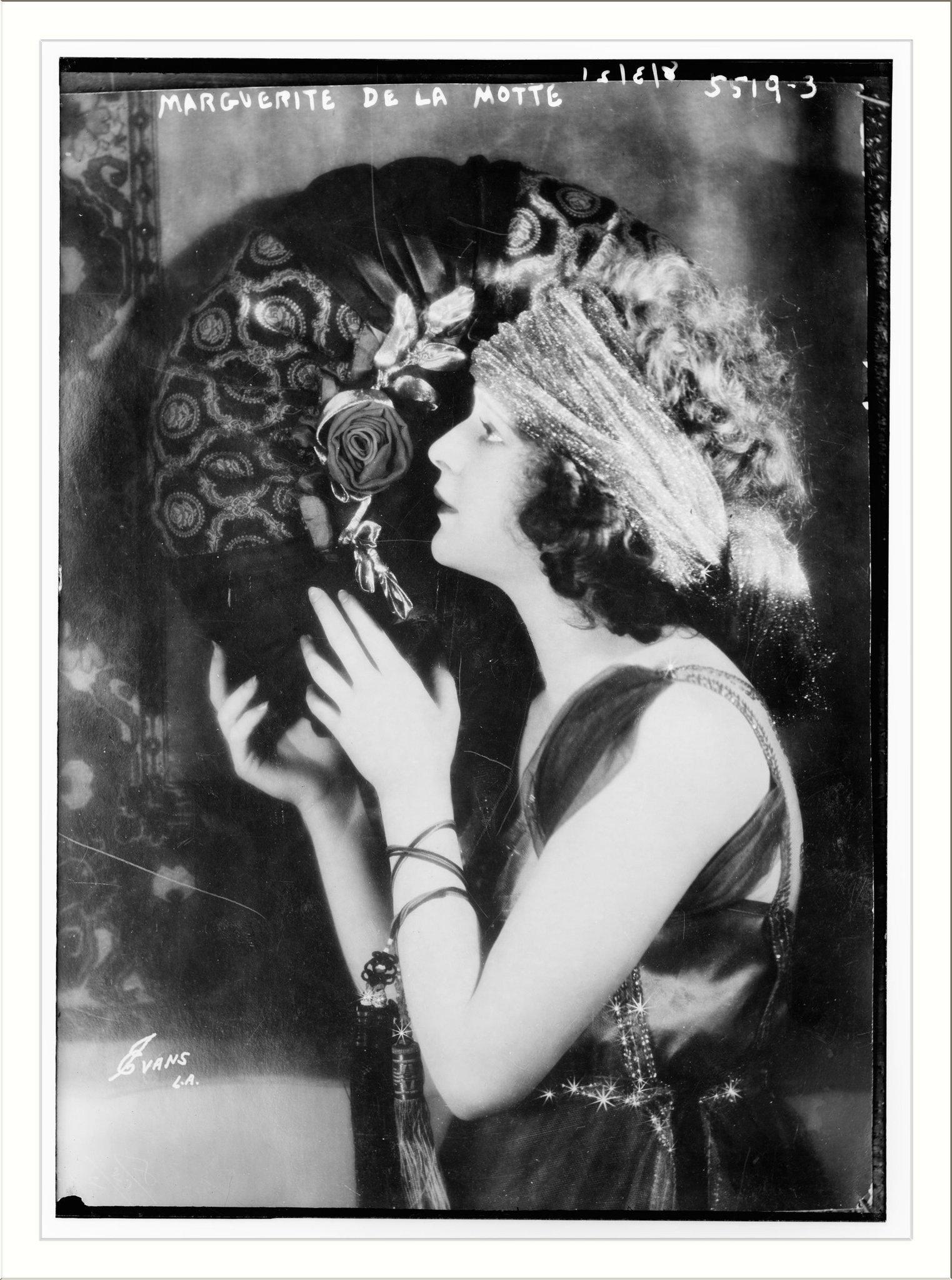 Marguerite De La Motte image
