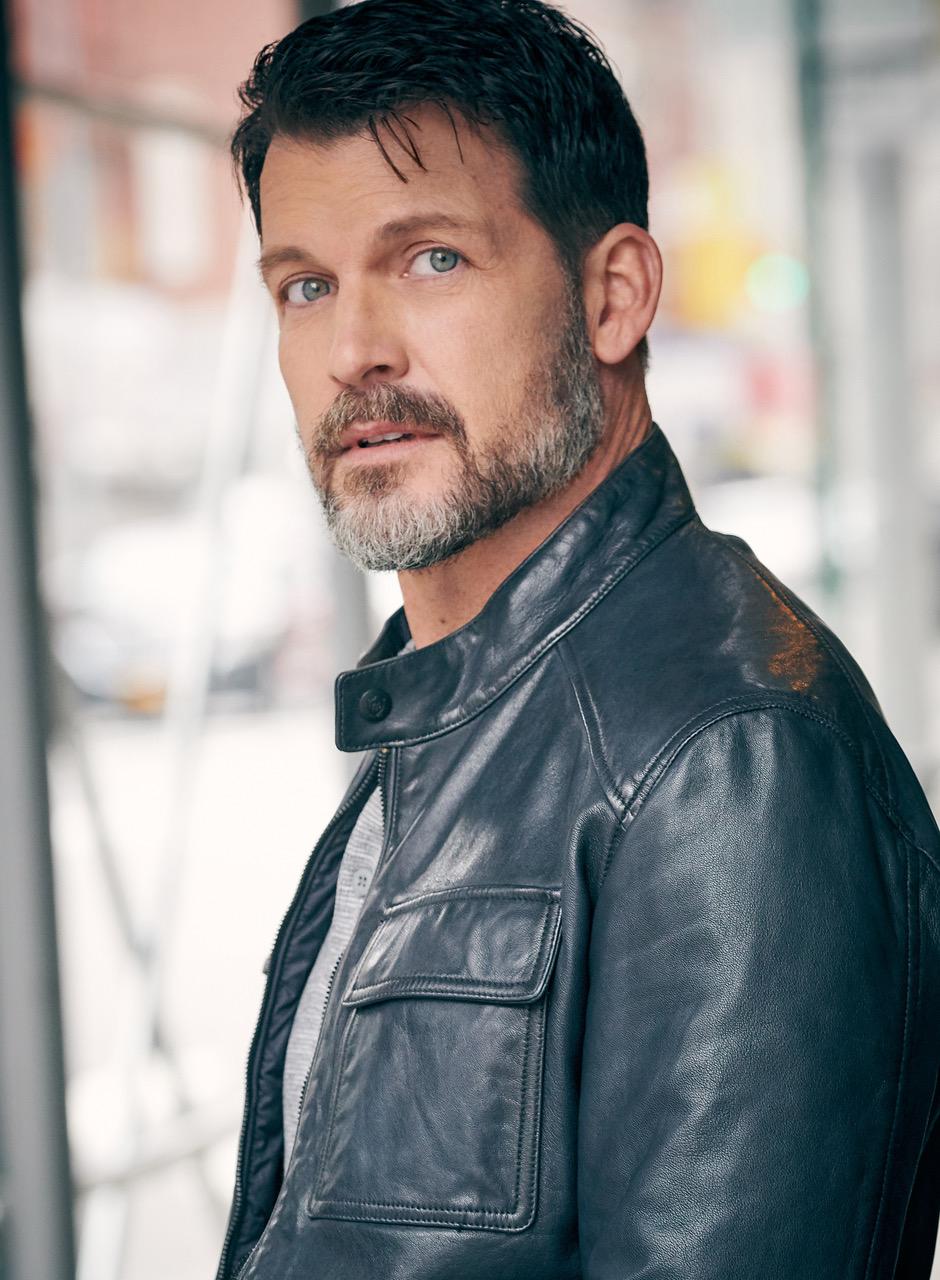 Mark Deklin image