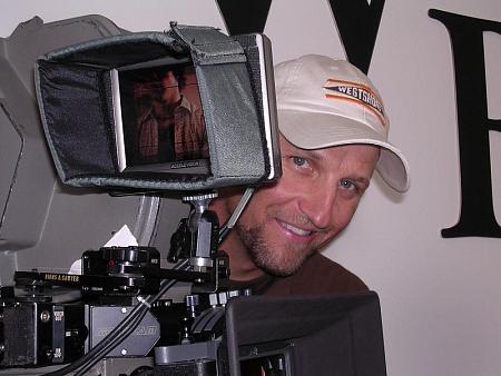 Eric DelaBarre image