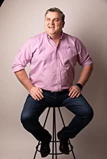 Simon Delaney image