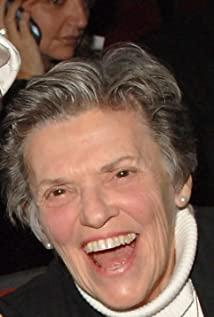 Carol Arthur image