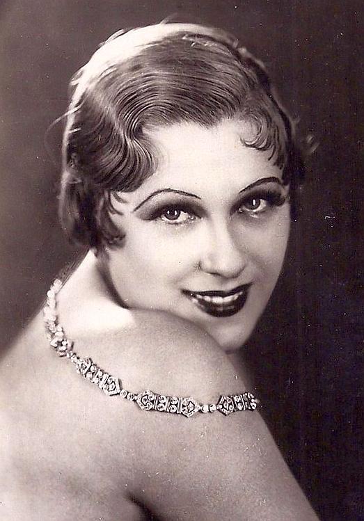 Christiane Delyne image