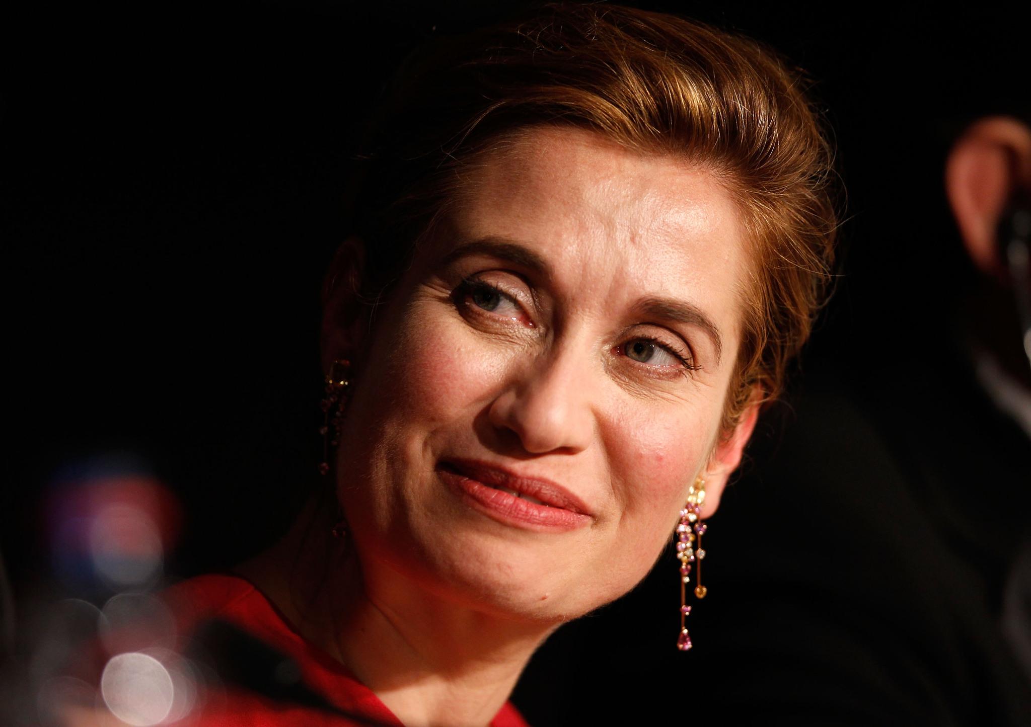 Emmanuelle Devos image