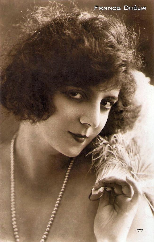 France Dhélia image