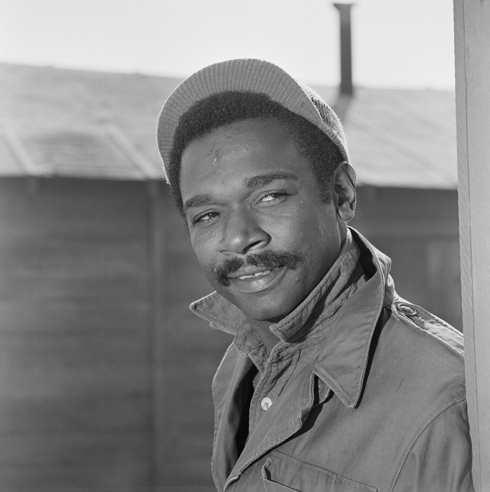 Ivan Dixon image