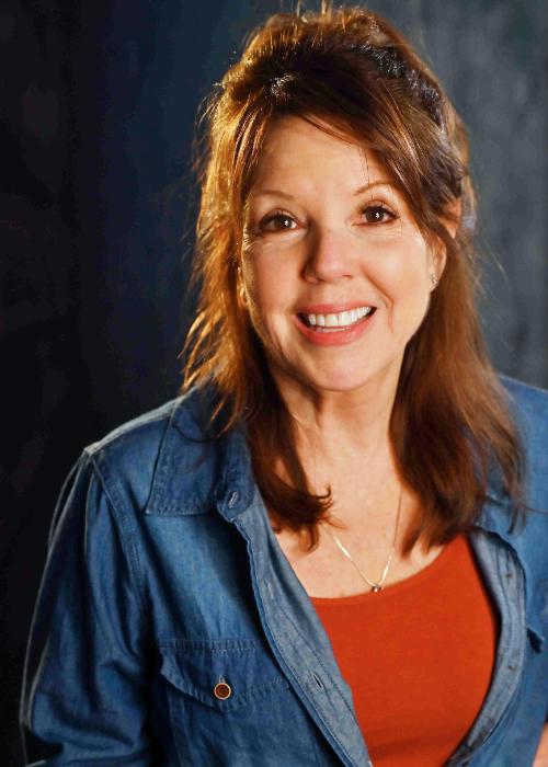 Julie Dolan image