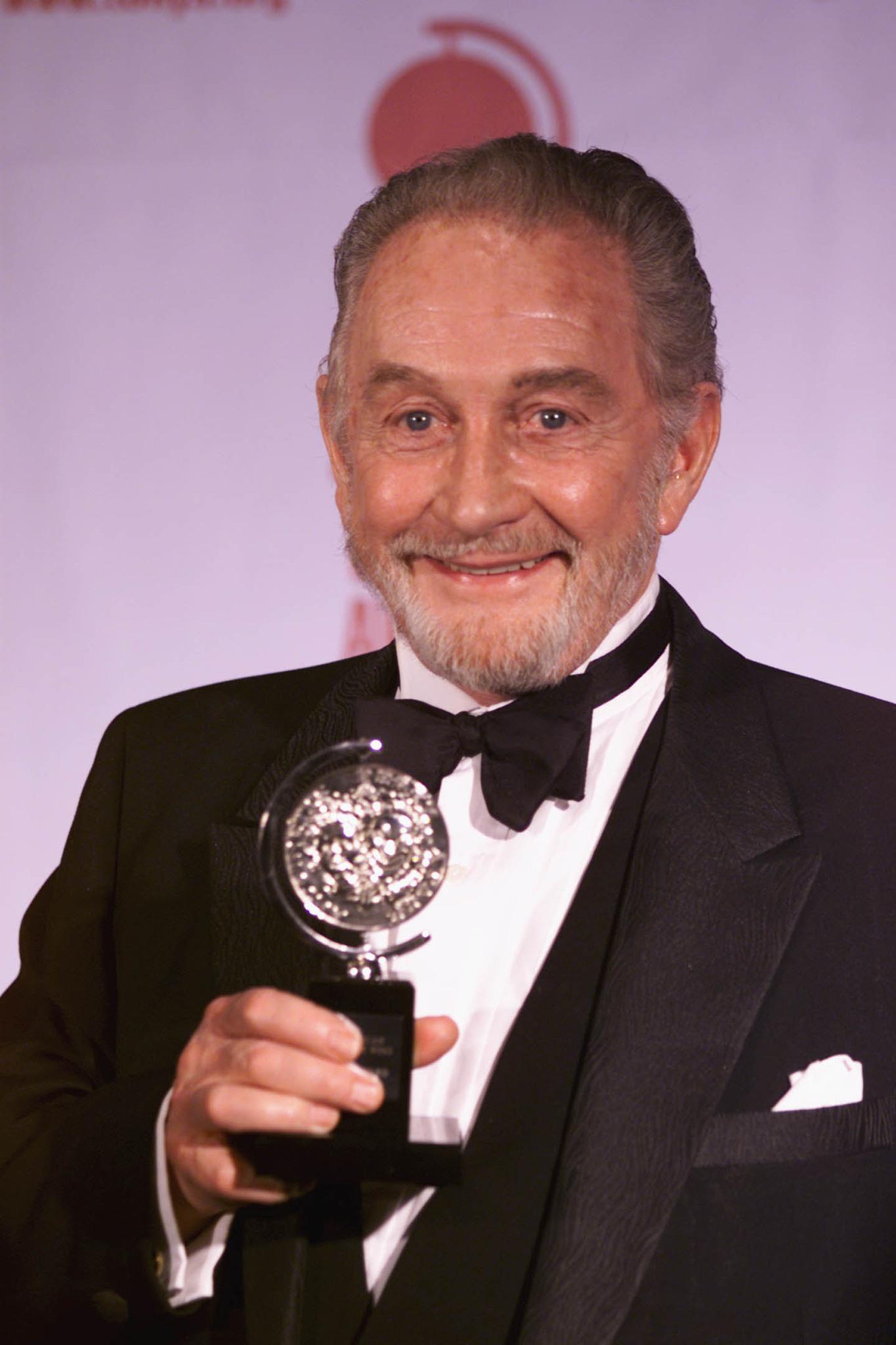 Roy Dotrice image