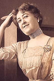 Helen Dunbar image