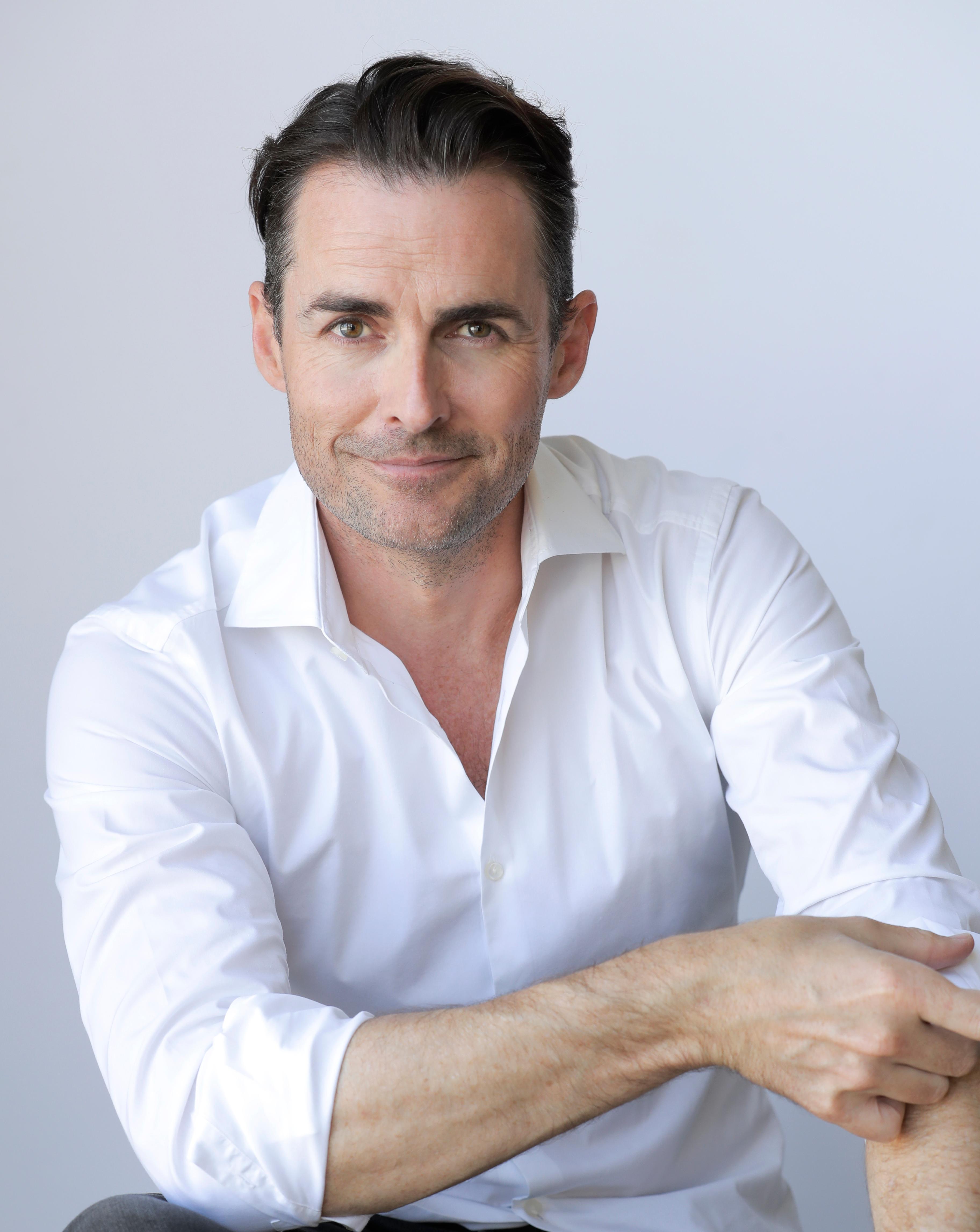 Ian Duncan image