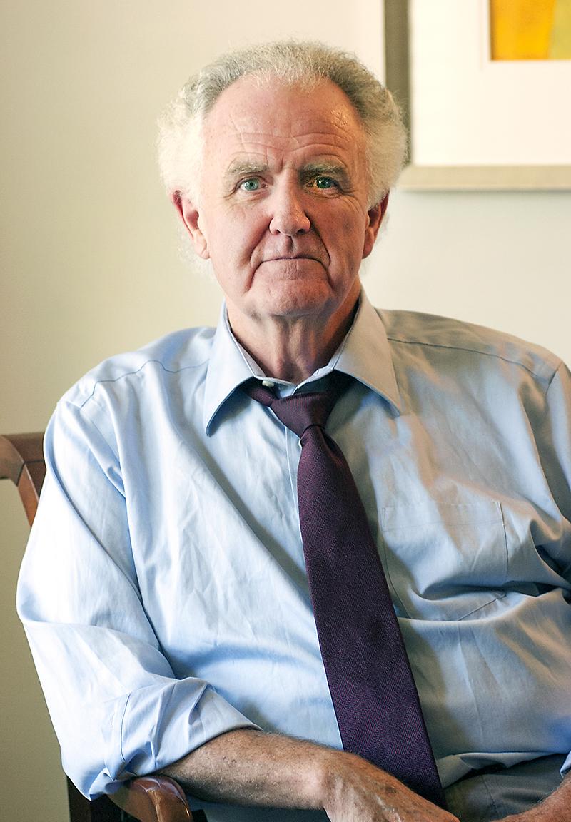 Roger Dunn image