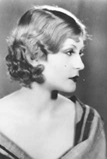 Geraldine Dvorak image