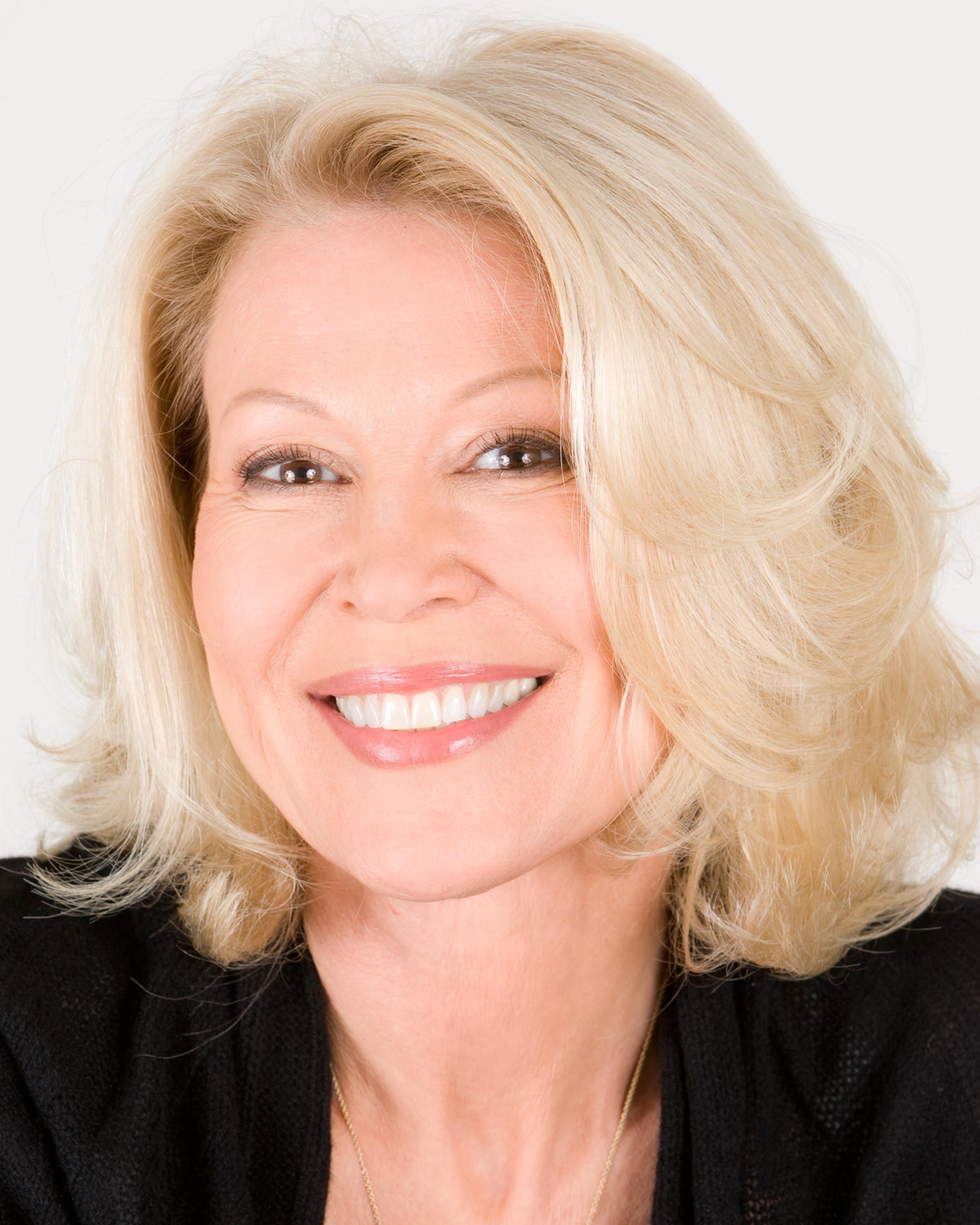 Leslie Easterbrook image