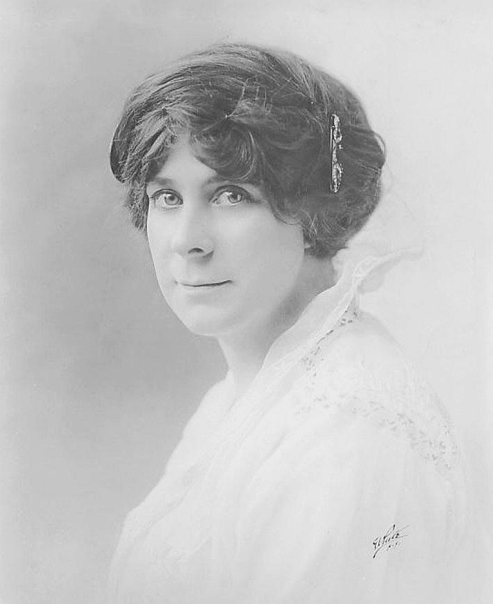 Maude Eburne image