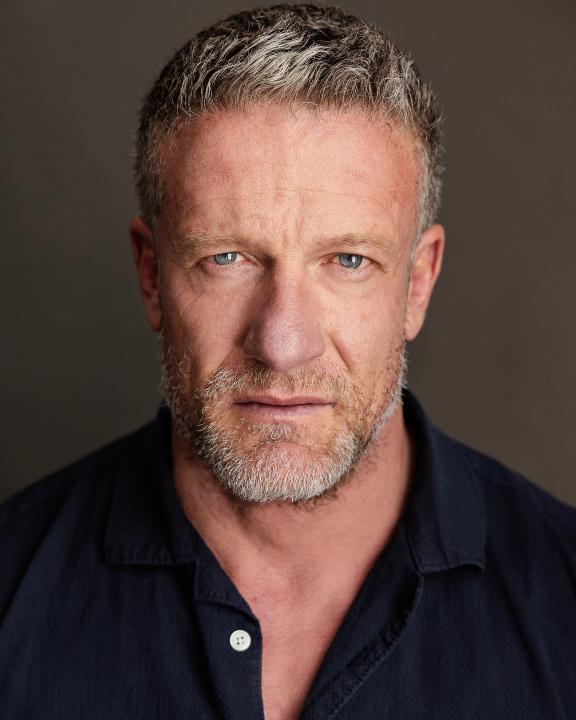 Mike Edward image