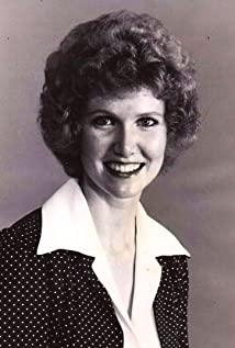 Stephanie Edwards image