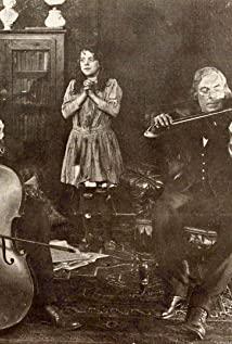 Gladys Egan image