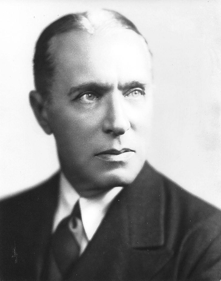 Frank Elliott image