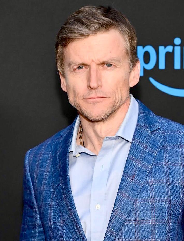 Gideon Emery image