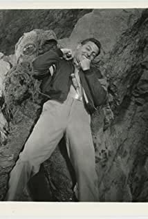 Michael Emmet image