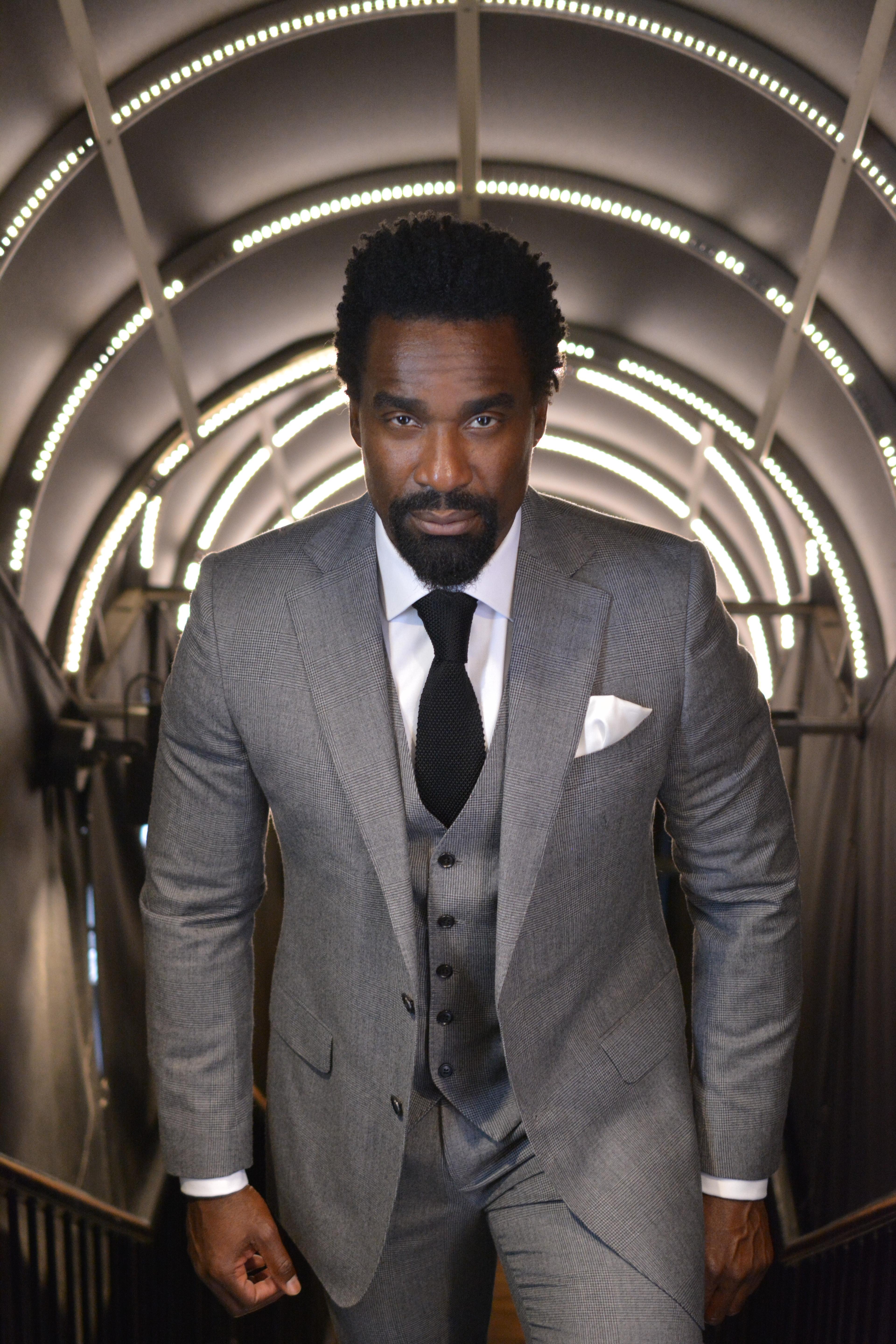 Oris Erhuero image