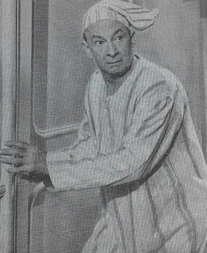 Leon Errol image