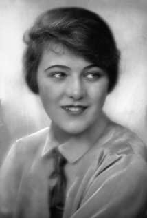 Karin Evans image