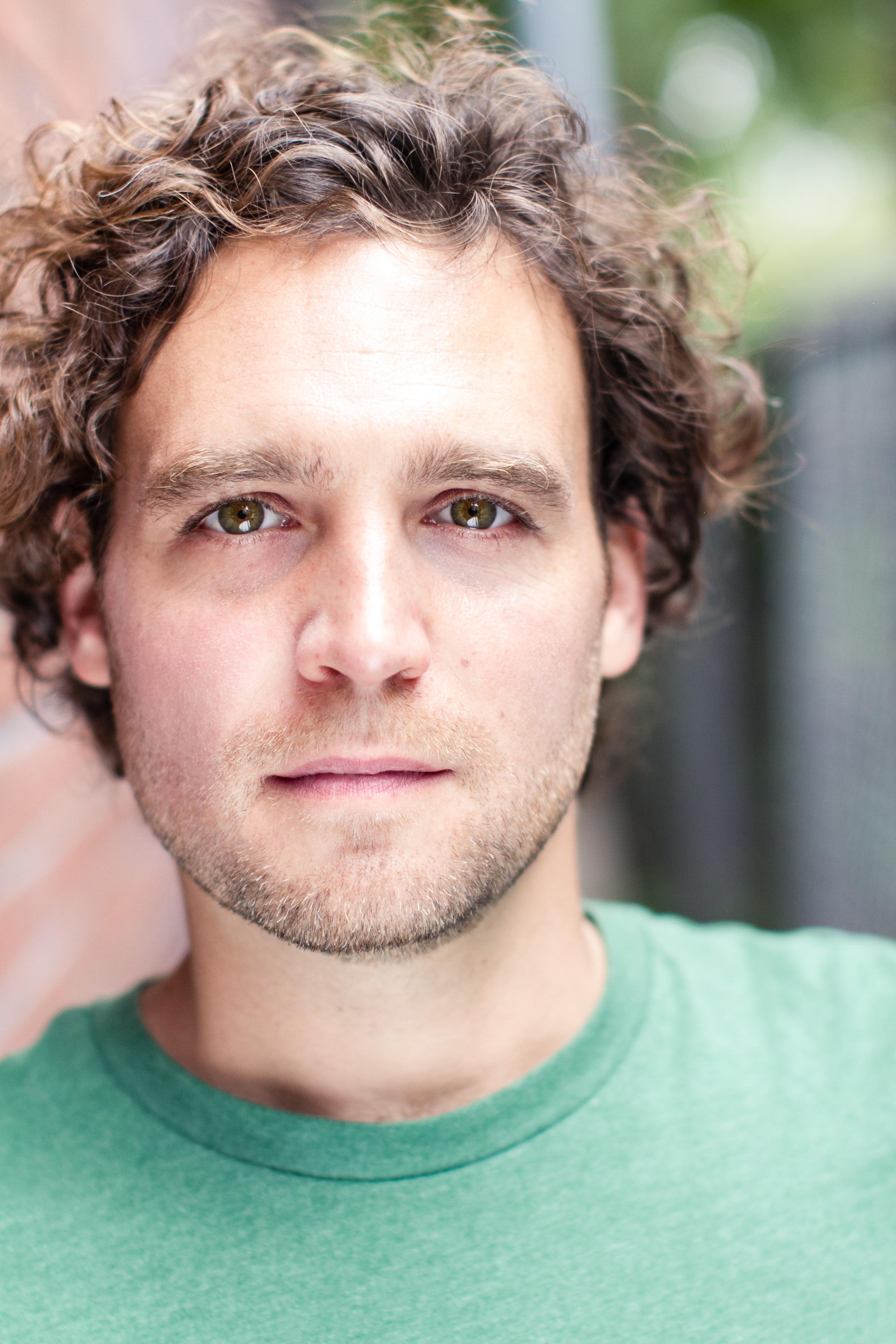 Michael Facciolo image