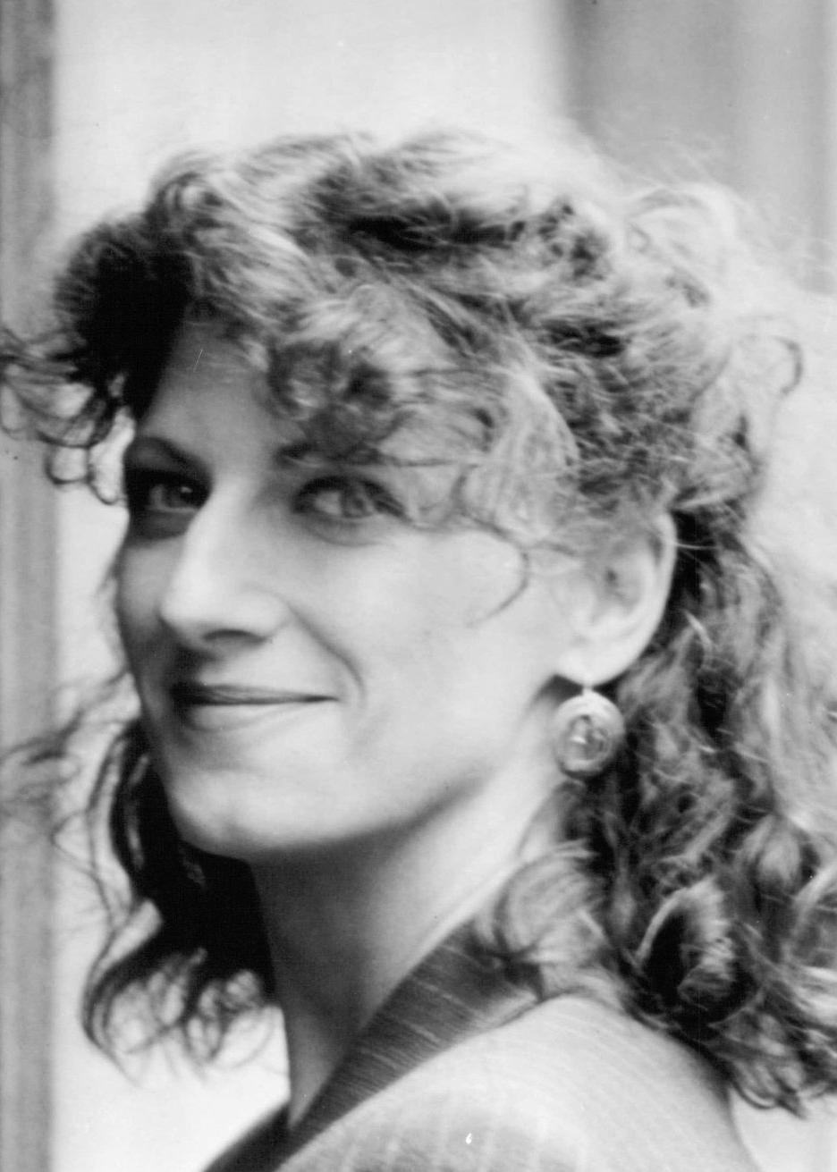 Angela Finocchiaro image