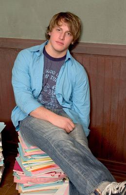 Noah Fleiss image