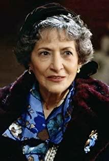 María Elena Flores image
