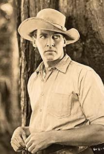 Maurice 'Lefty' Flynn image