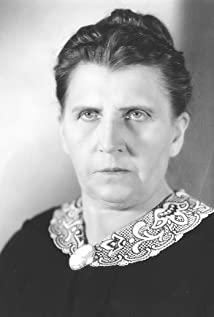 Mary Foy image