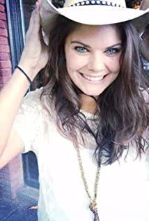 Nicole Fugere image