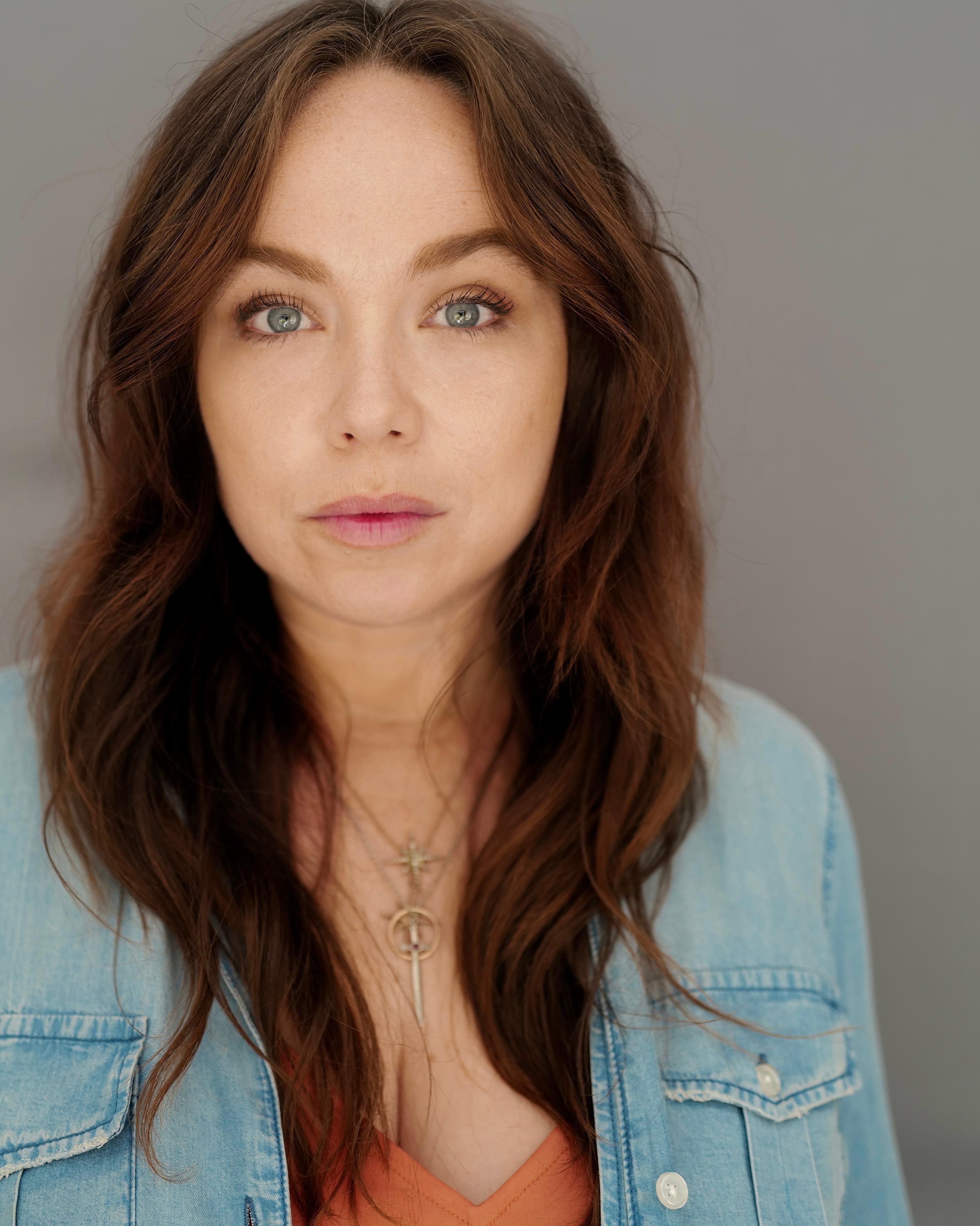 Amanda Fuller image