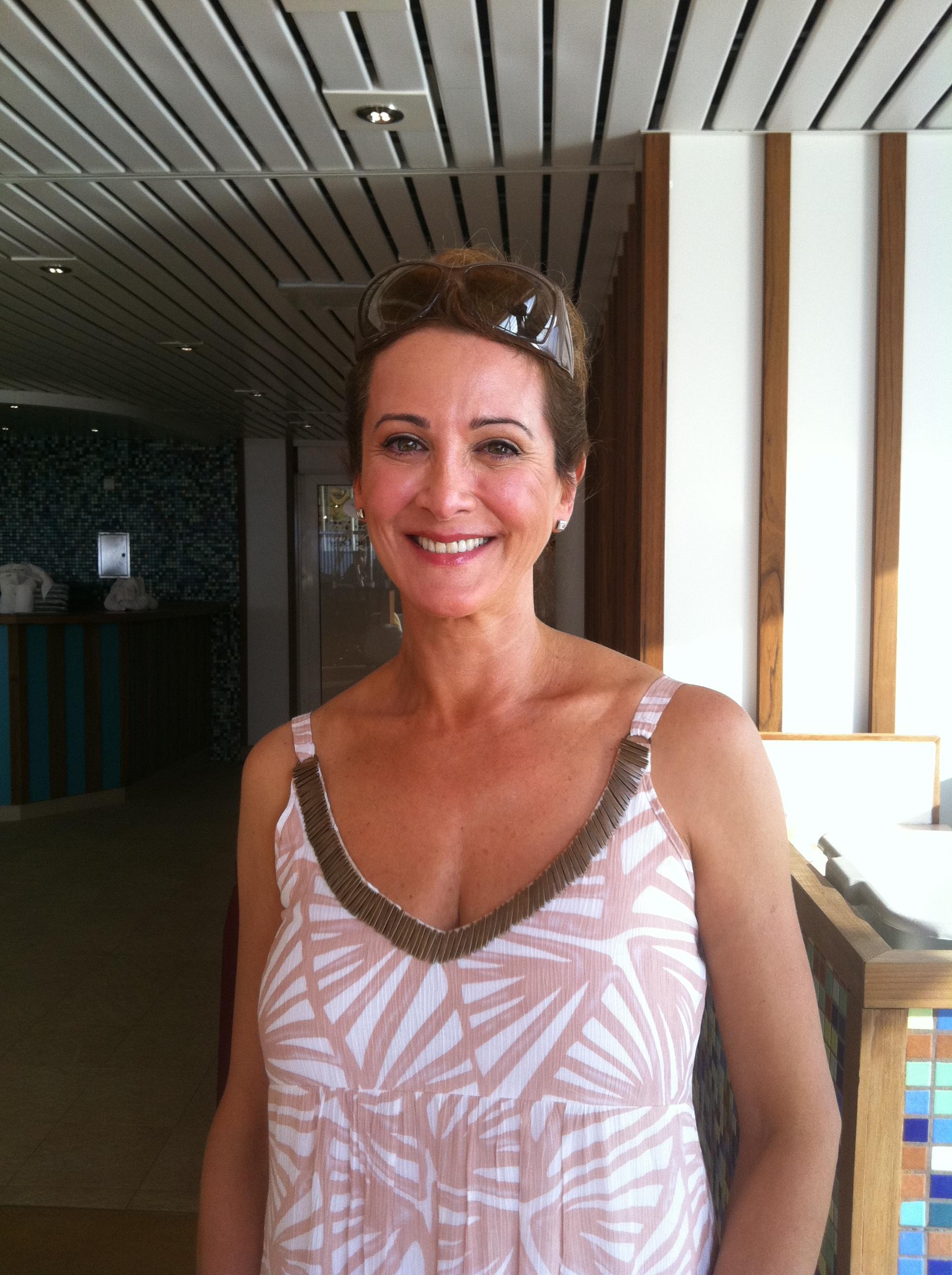Deborah Galanos image
