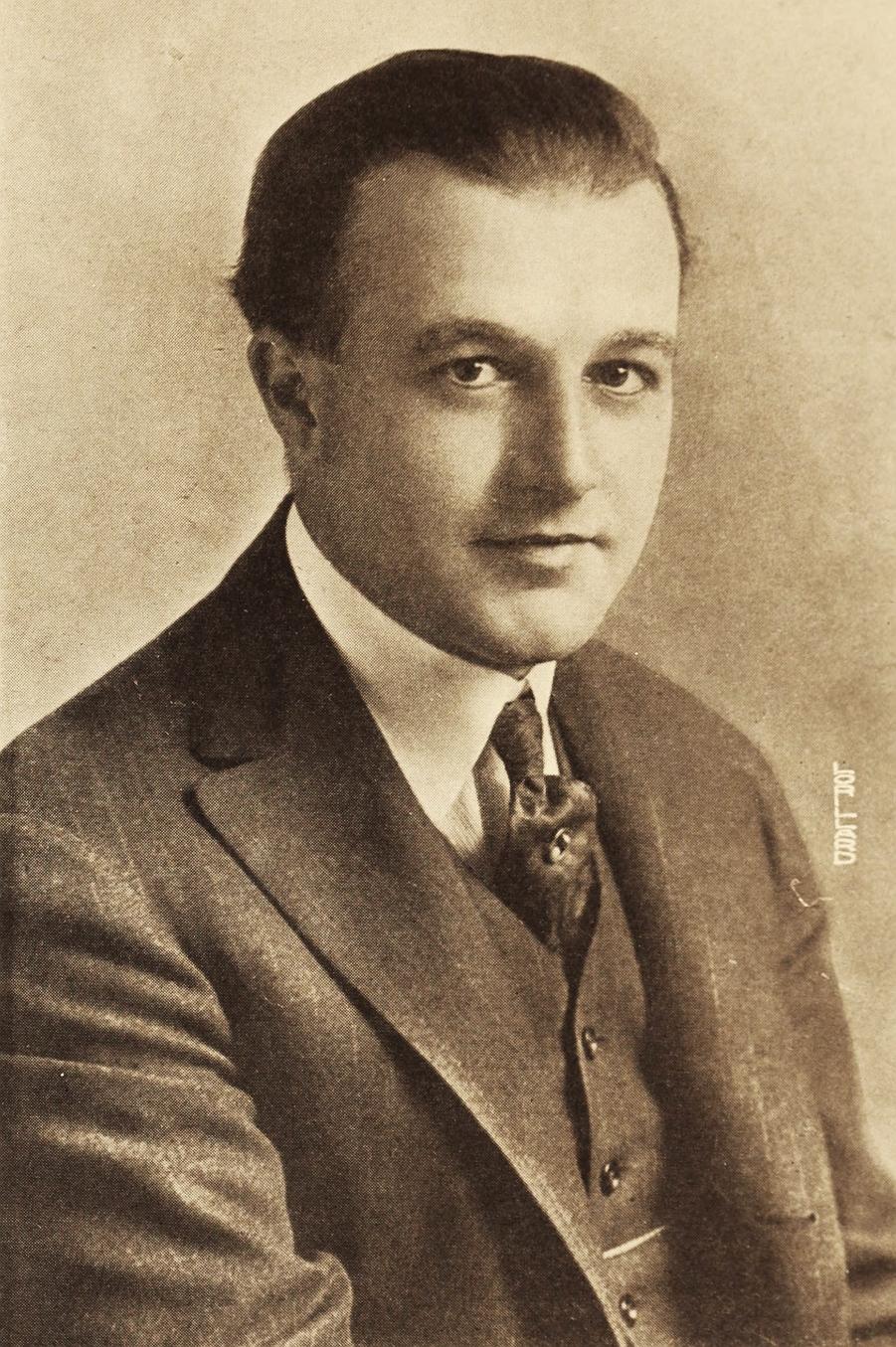William Garwood image