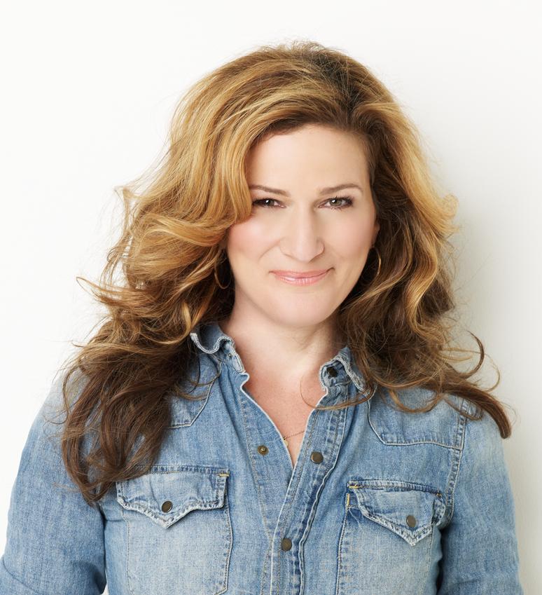 Ana Gasteyer image